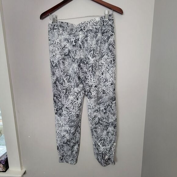 BELLA DAHL POCKET JOGGER IN SNAKE XS - Picture 3 of 5